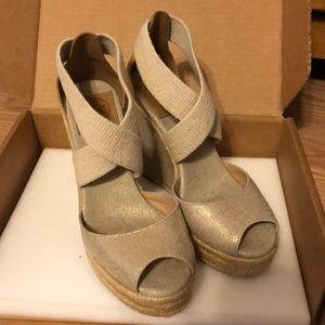 Wedge sandals
